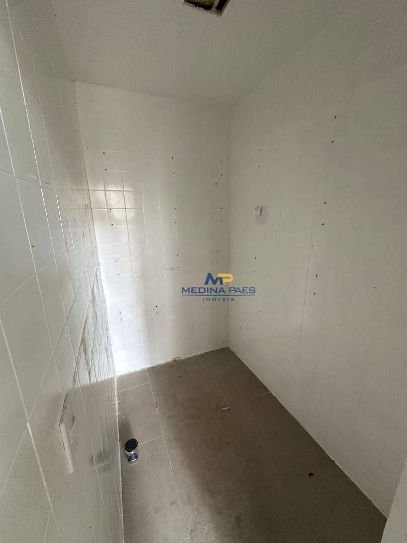 Casa à venda com 2 quartos, 100M2 - Foto 12