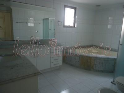 Apartamento para alugar com 4 quartos, 305m² - Foto 18