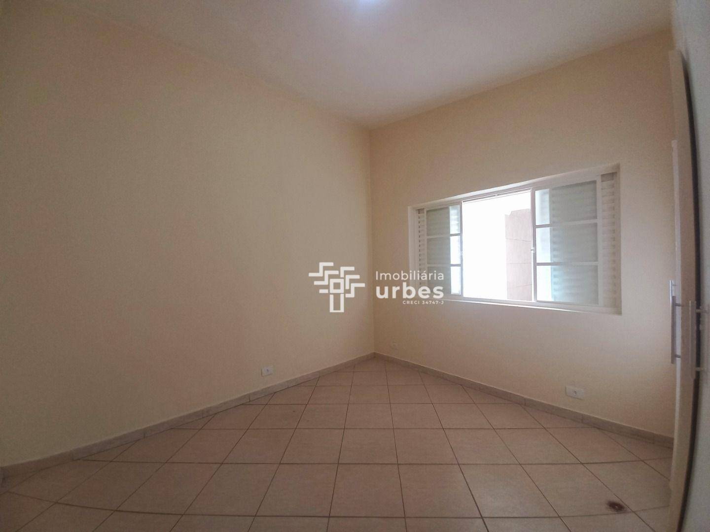 Casa à venda com 5 quartos, 306m² - Foto 8