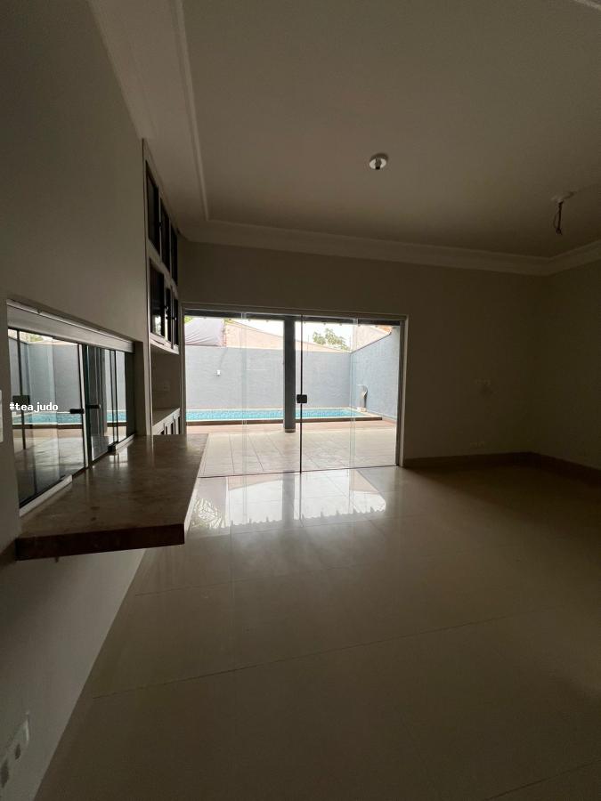 Casa à venda com 4 quartos, 250m² - Foto 10