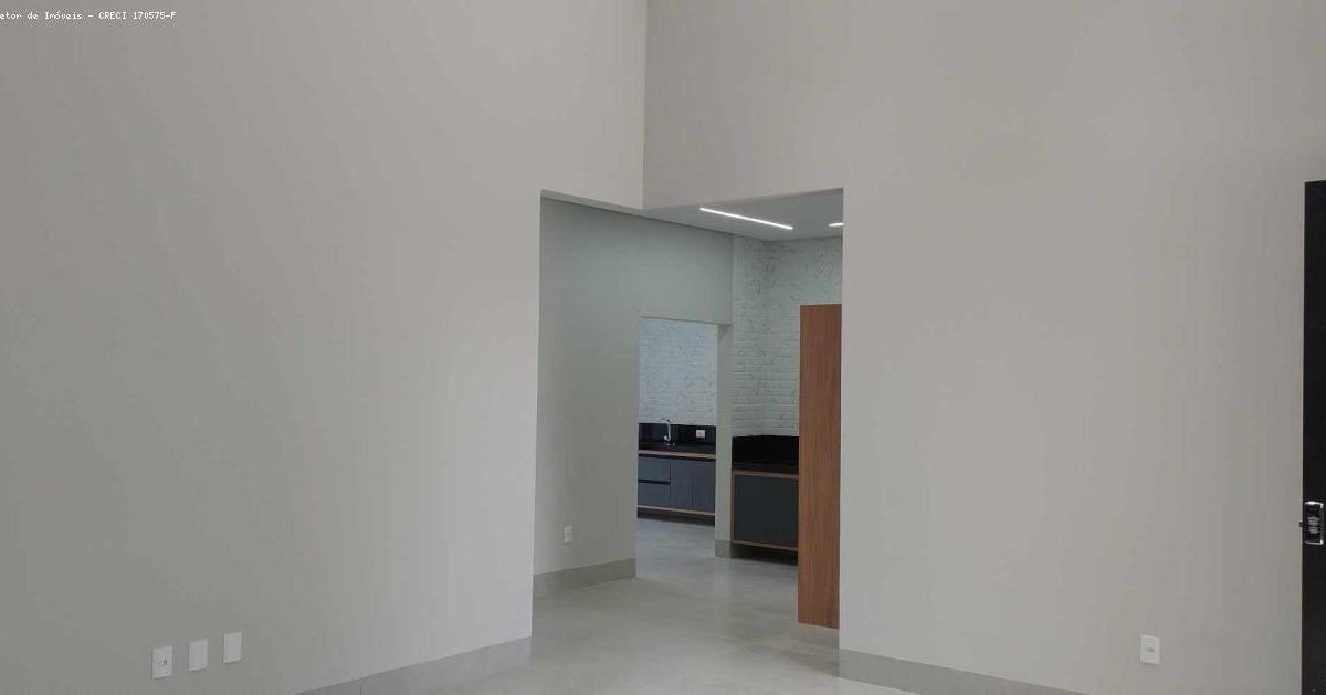 Casa à venda com 3 quartos, 170m² - Foto 13