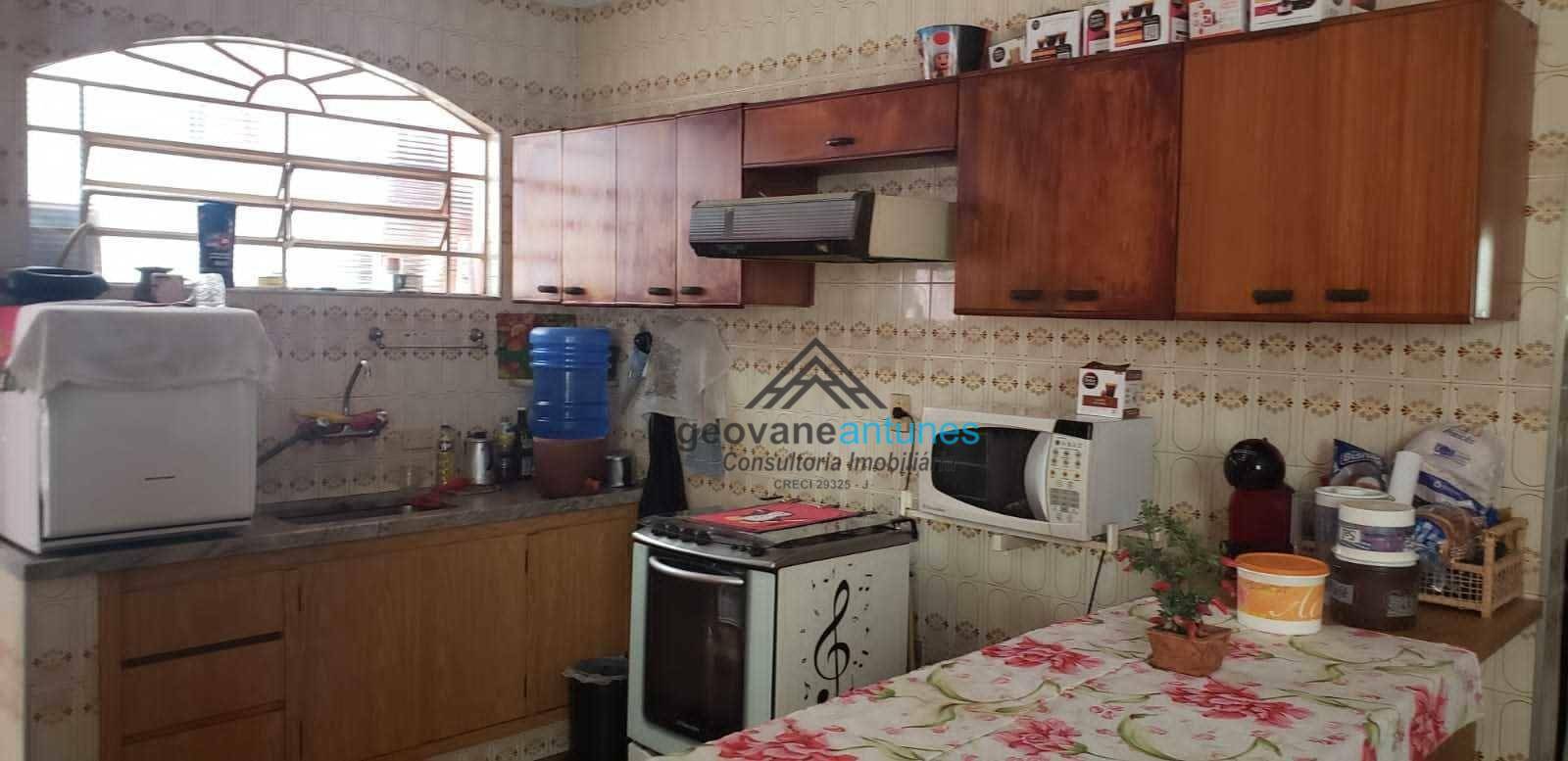 Casa à venda com 3 quartos, 105m² - Foto 17