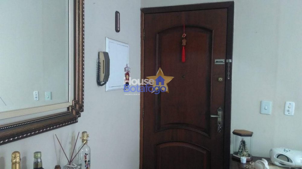 Apartamento à venda com 2 quartos, 70m² - Foto 26