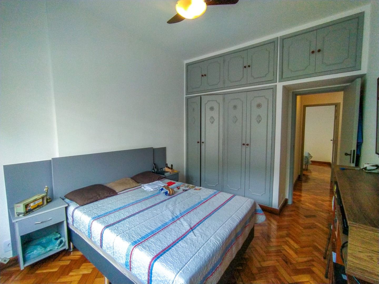 Apartamento à venda com 2 quartos, 60m² - Foto 9