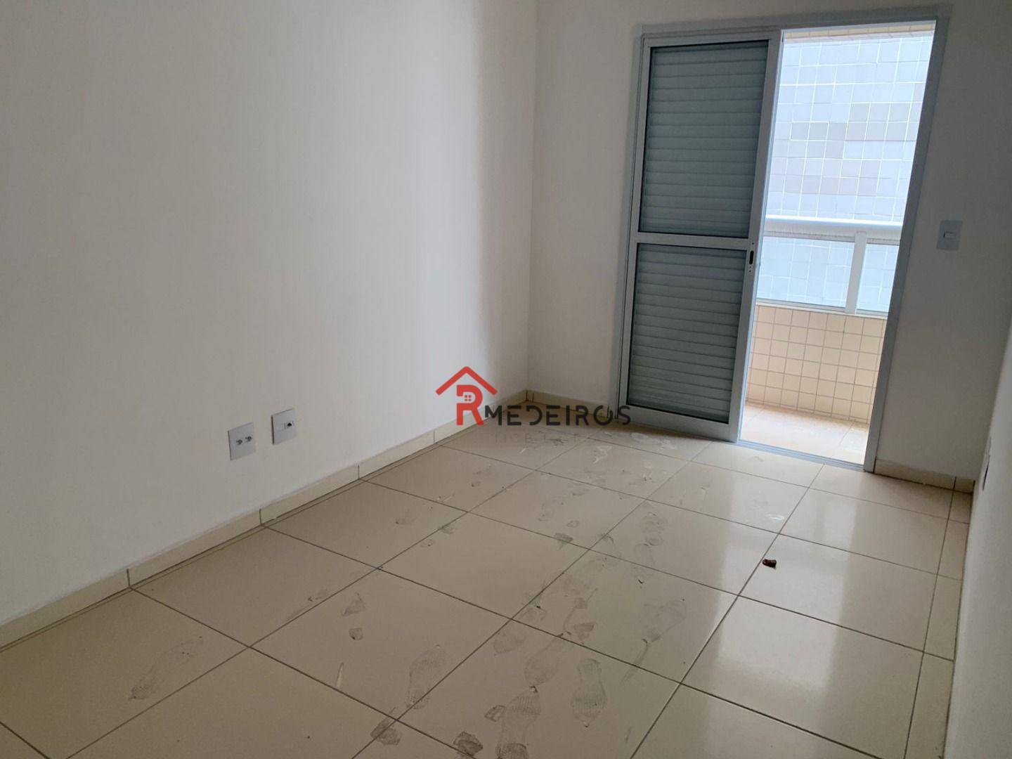 Apartamento à venda com 2 quartos, 66m² - Foto 11