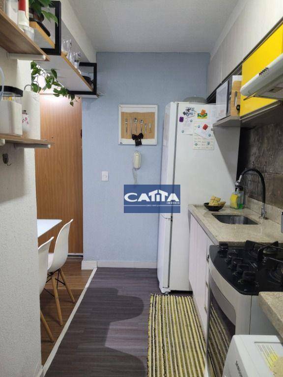 Apartamento à venda com 2 quartos, 44m² - Foto 4