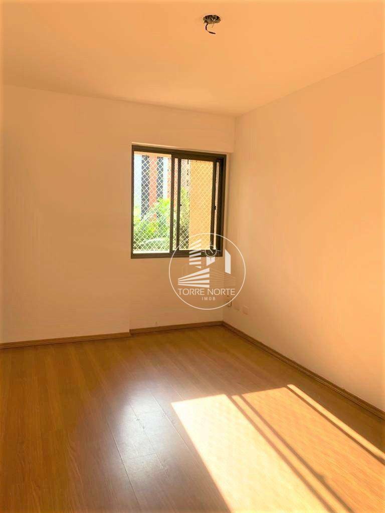 Apartamento à venda com 3 quartos, 119m² - Foto 25