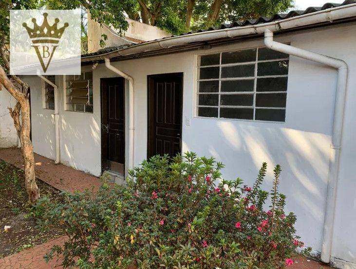 Casa à venda e aluguel com 3 quartos, 439m² - Foto 3