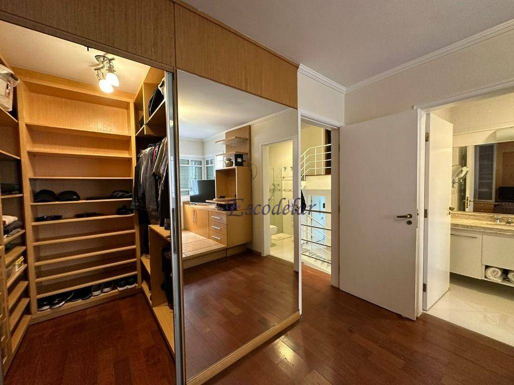 Sobrado à venda com 4 quartos, 370m² - Foto 11