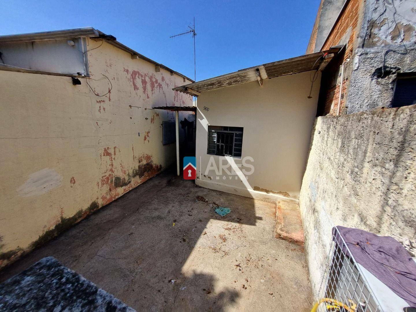 Casa à venda com 4 quartos, 239m² - Foto 27
