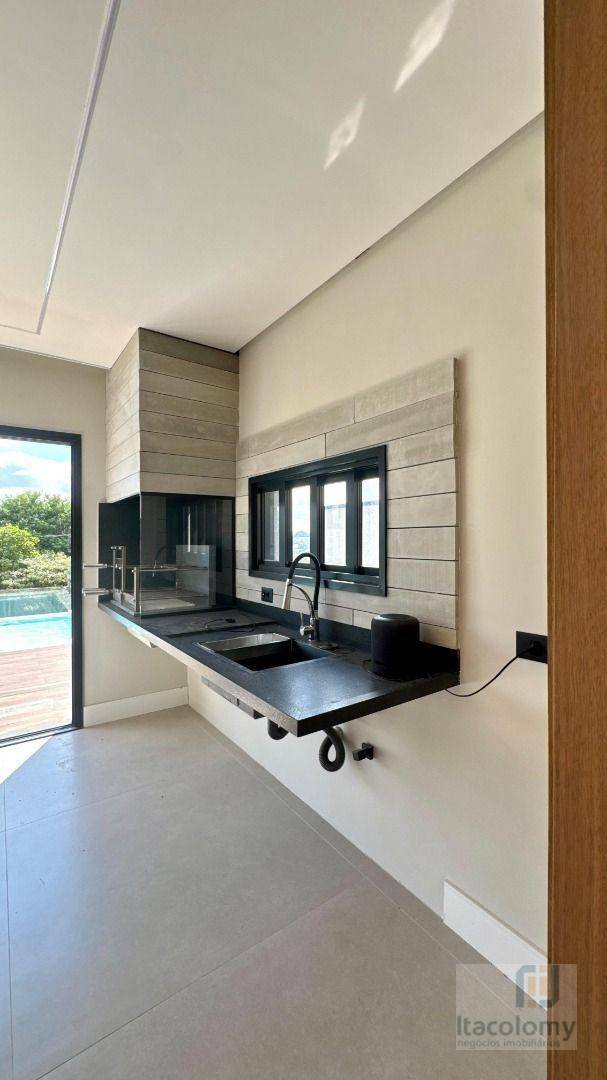 Casa de Condomínio à venda com 3 quartos, 335m² - Foto 13