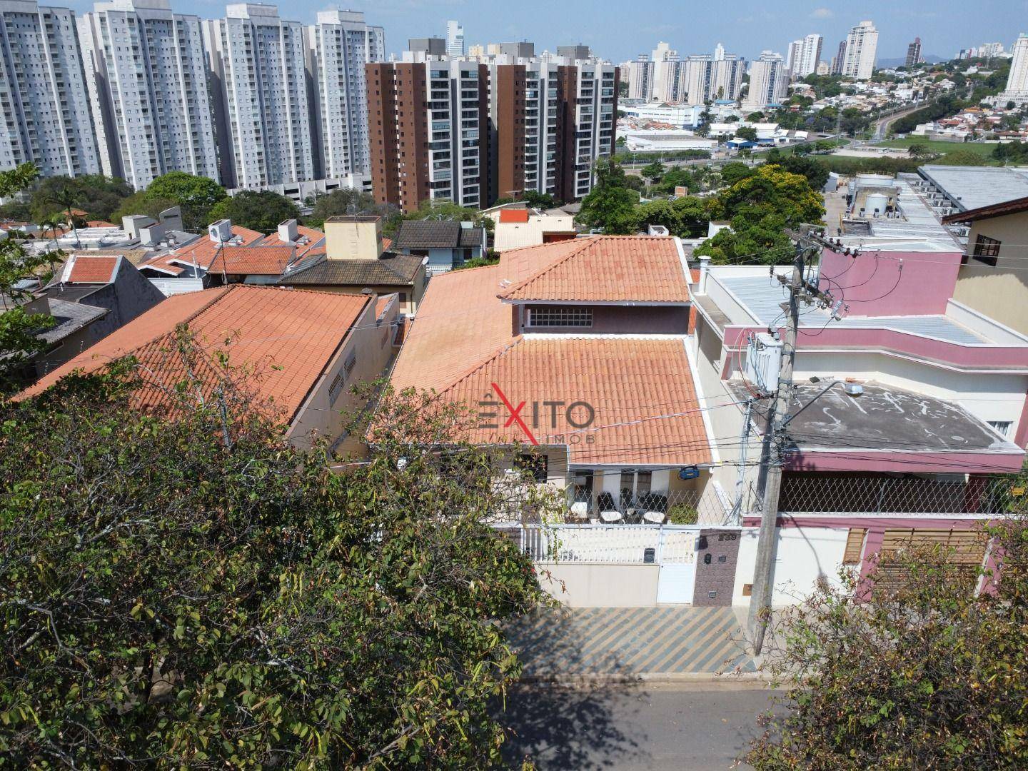 Casa à venda com 4 quartos, 349m² - Foto 22