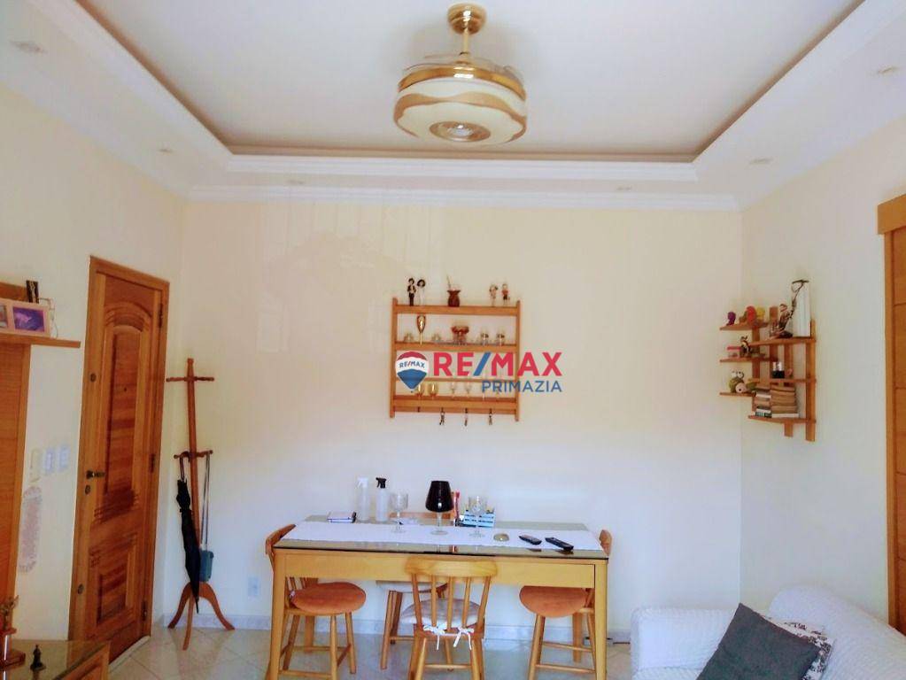 Apartamento à venda com 2 quartos, 45m² - Foto 9