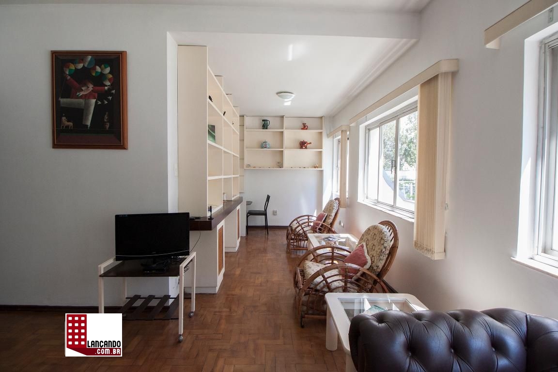 Apartamento à venda com 3 quartos, 127m² - Foto 1