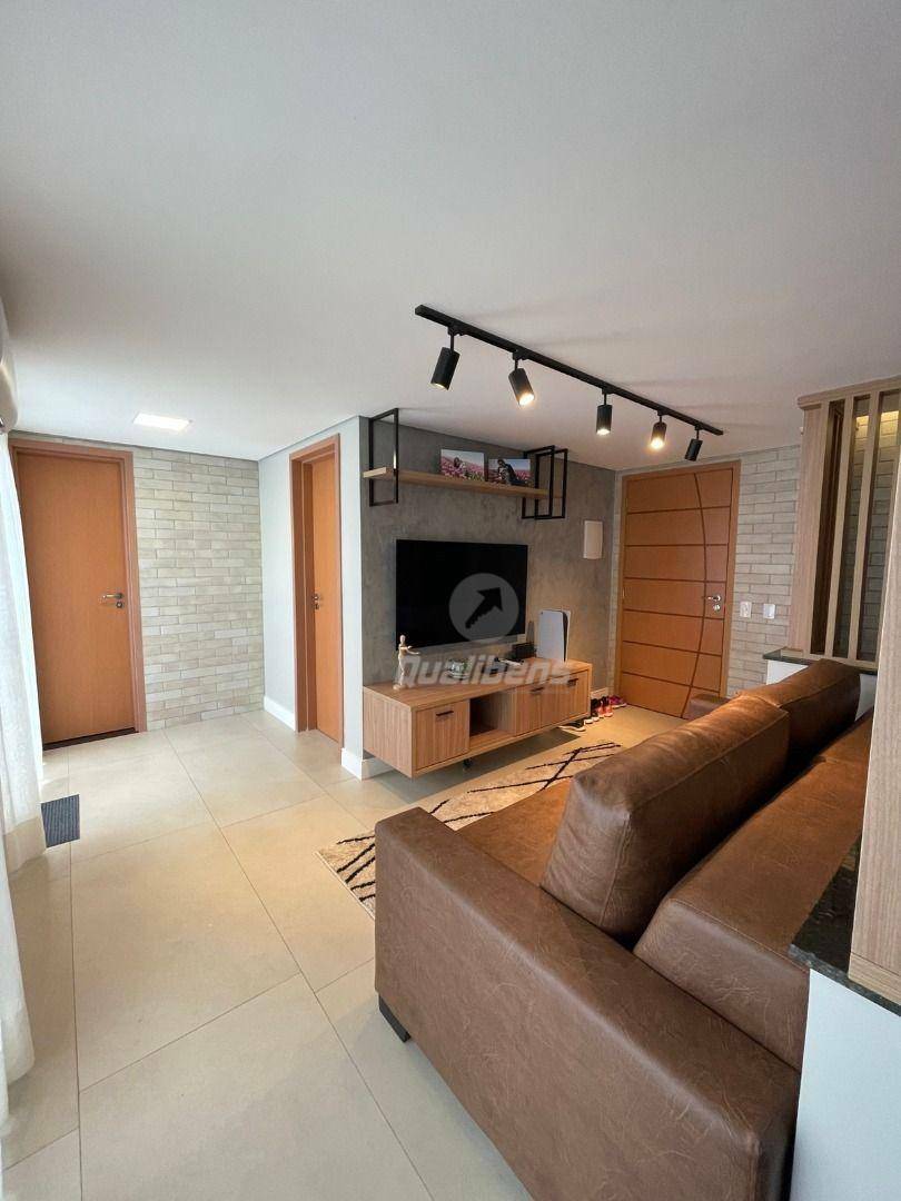 Apartamento à venda com 3 quartos, 218m² - Foto 17