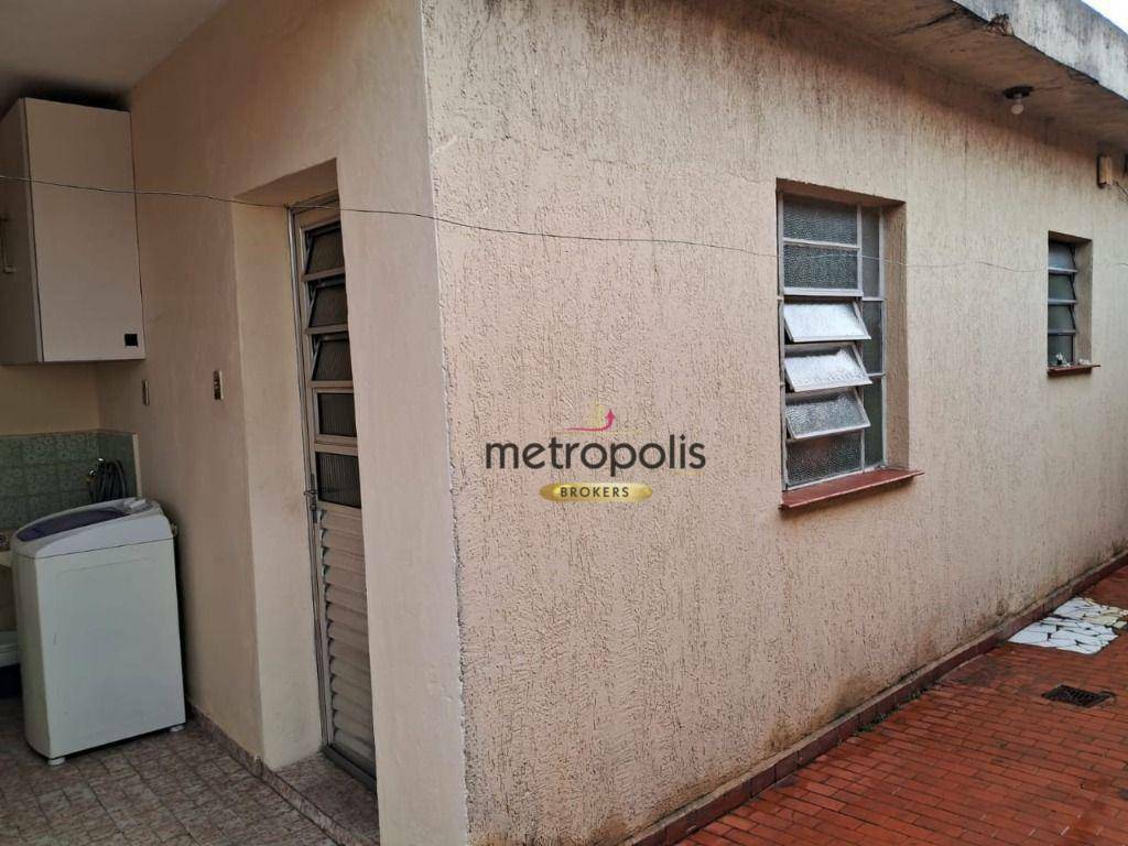 Casa à venda com 6 quartos, 120m² - Foto 17