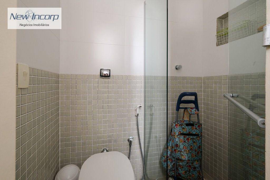 Apartamento à venda com 4 quartos, 181m² - Foto 24