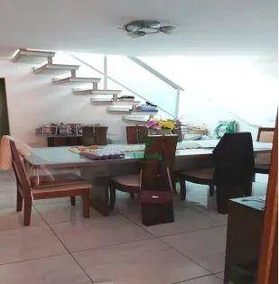 Sobrado à venda com 5 quartos, 183m² - Foto 1