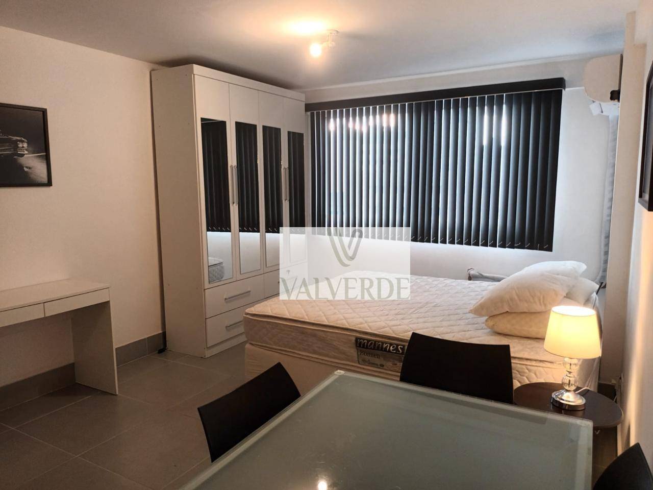 Apartamento para alugar com 1 quarto, 33m² - Foto 11