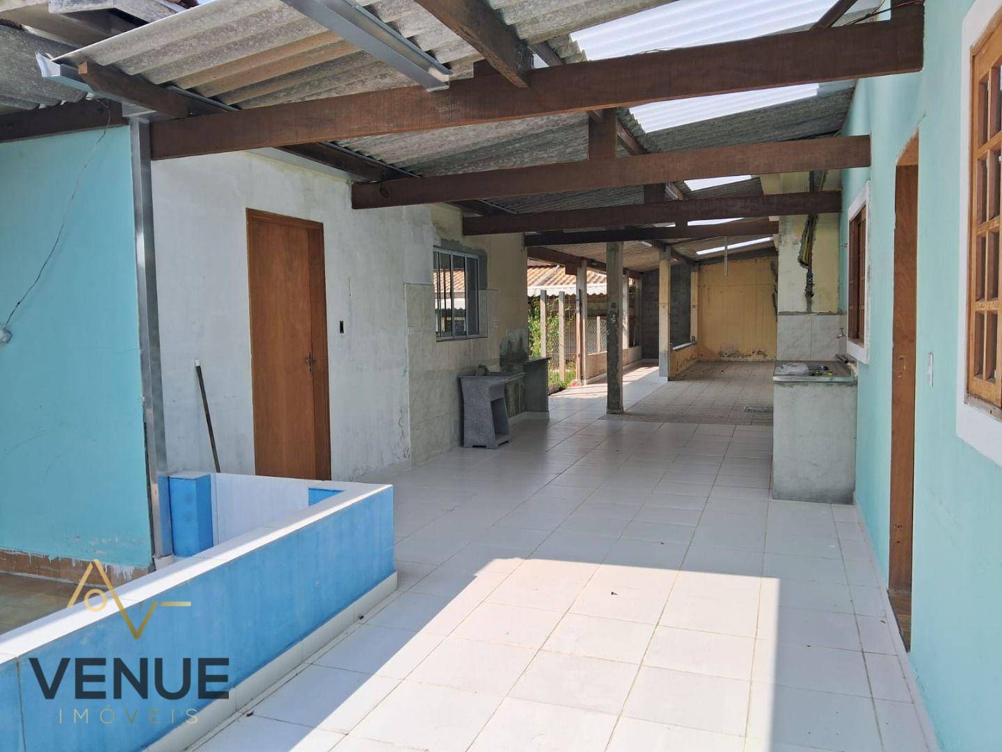 Casa à venda com 3 quartos, 250m² - Foto 7