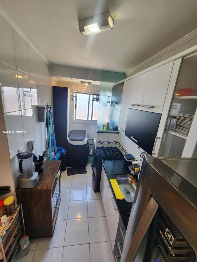 Apartamento à venda com 2 quartos, 65m² - Foto 11