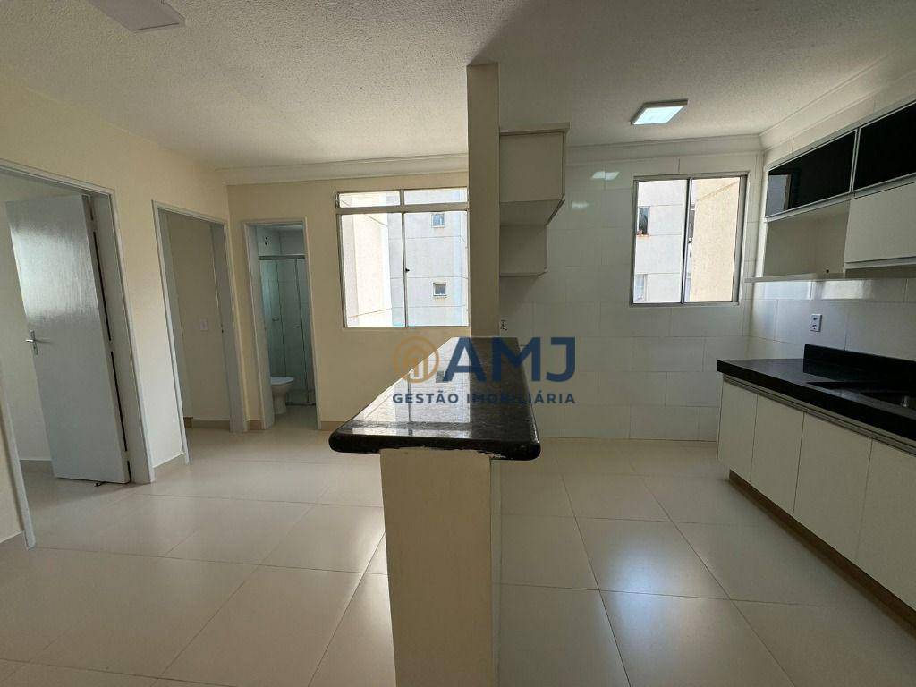 Apartamento à venda com 2 quartos, 45m² - Foto 3