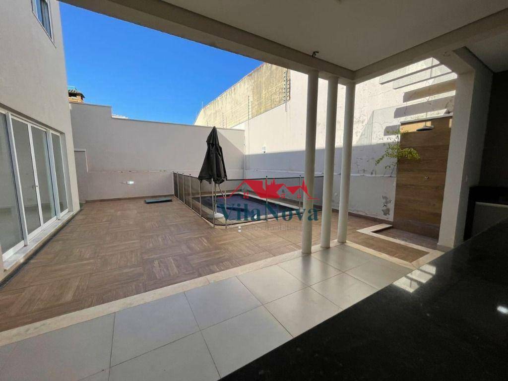 Casa de Condomínio à venda e aluguel com 4 quartos, 278m² - Foto 9