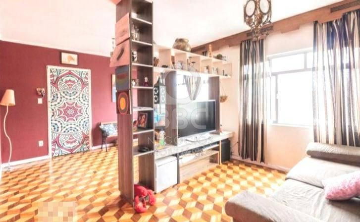 Apartamento à venda com 3 quartos, 125m² - Foto 3