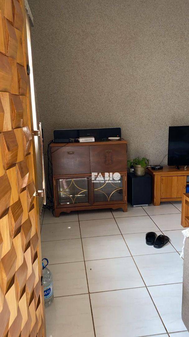 Casa à venda com 3 quartos, 100m² - Foto 24