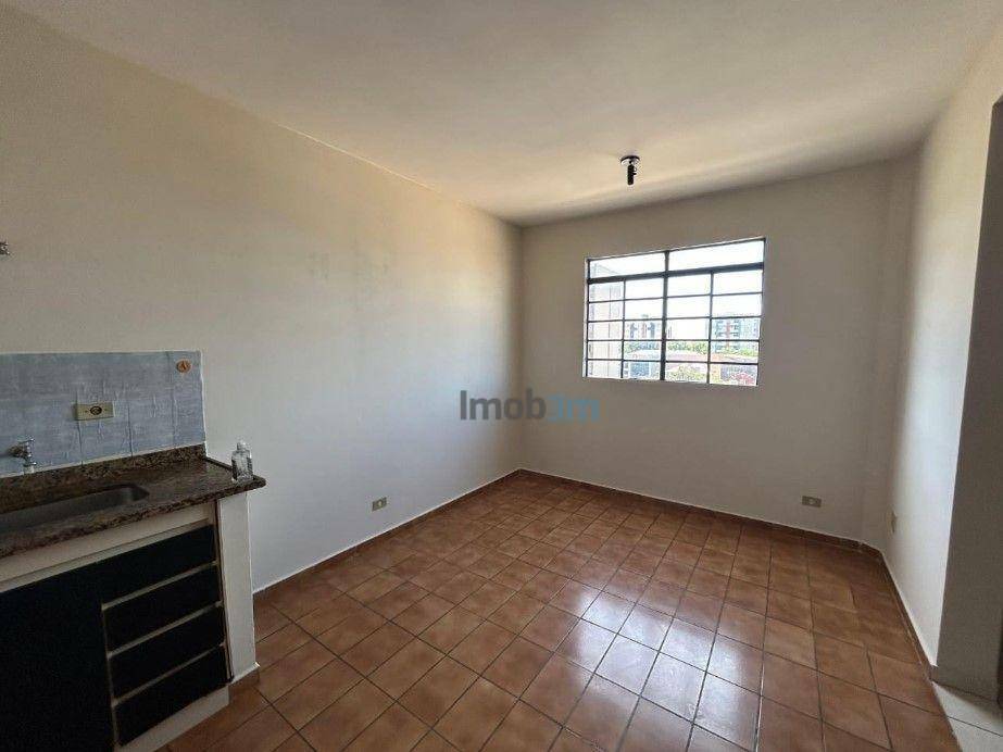 Apartamento para alugar com 1 quarto, 27m² - Foto 2