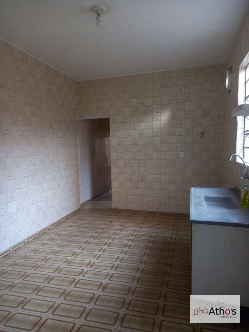 Casa à venda com 2 quartos, 187m² - Foto 12