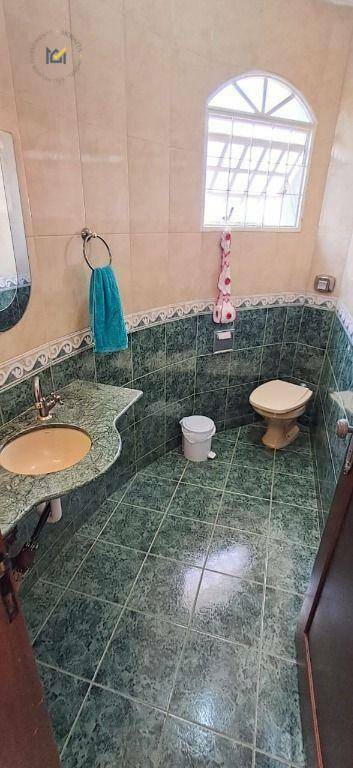 Casa de Condomínio à venda e aluguel com 3 quartos, 208m² - Foto 11