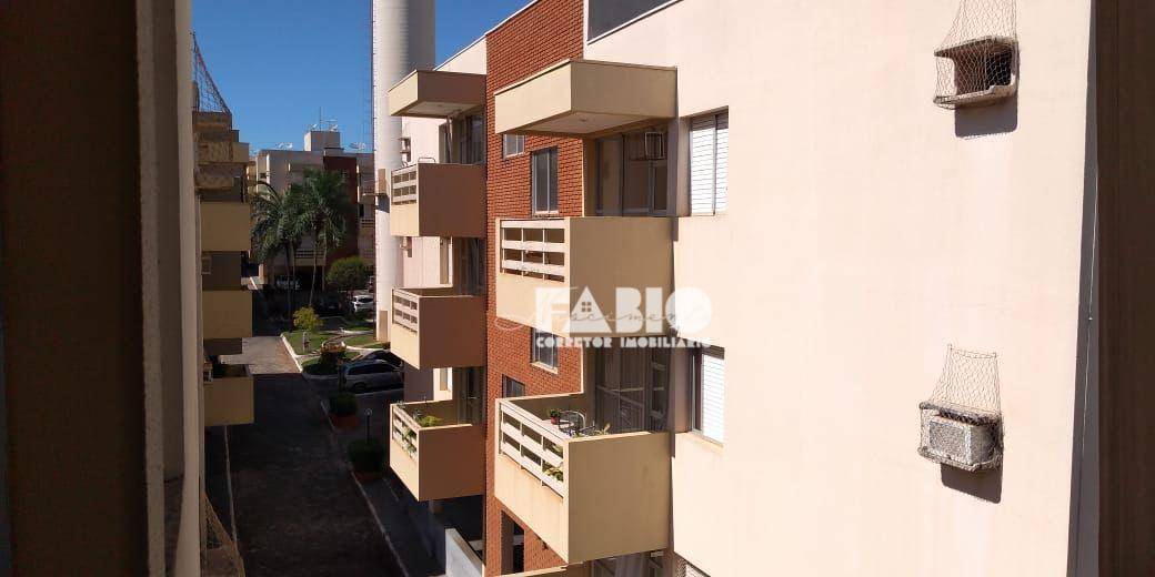 Apartamento à venda com 3 quartos, 98m² - Foto 15