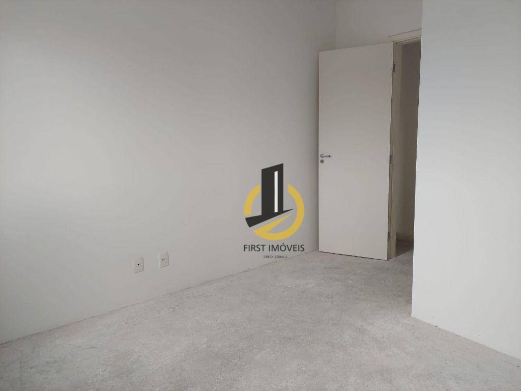 Apartamento à venda com 3 quartos, 84m² - Foto 18