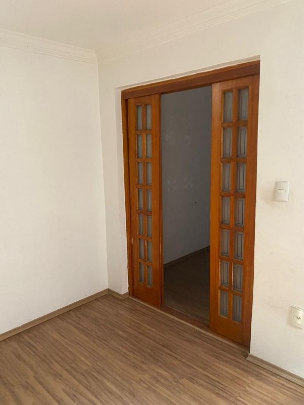 Apartamento à venda com 3 quartos, 80m² - Foto 10