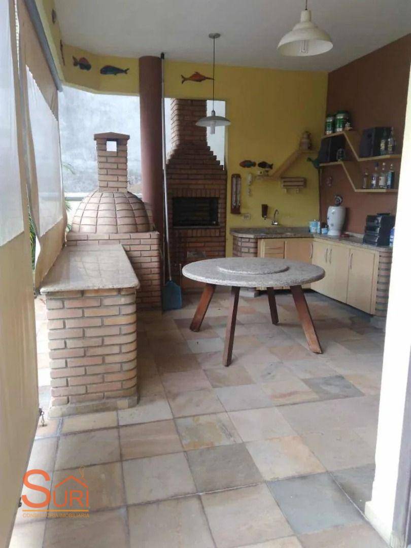 Casa à venda com 4 quartos, 750m² - Foto 9