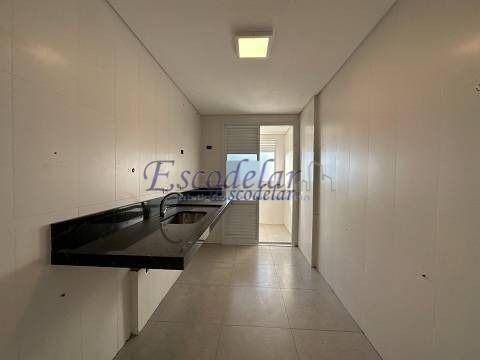 Apartamento à venda com 3 quartos, 178m² - Foto 8