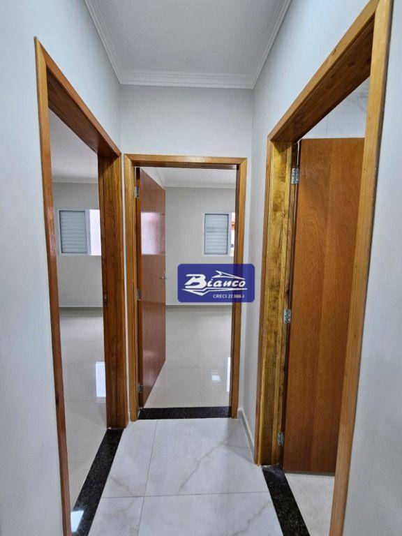 Casa à venda com 3 quartos, 85m² - Foto 6