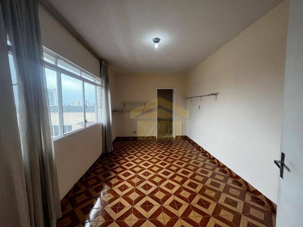 Casa para alugar com 4 quartos, 120m² - Foto 22