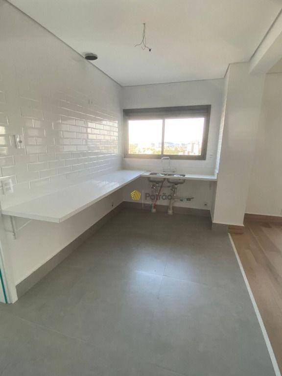 Cobertura à venda com 3 quartos, 228m² - Foto 6