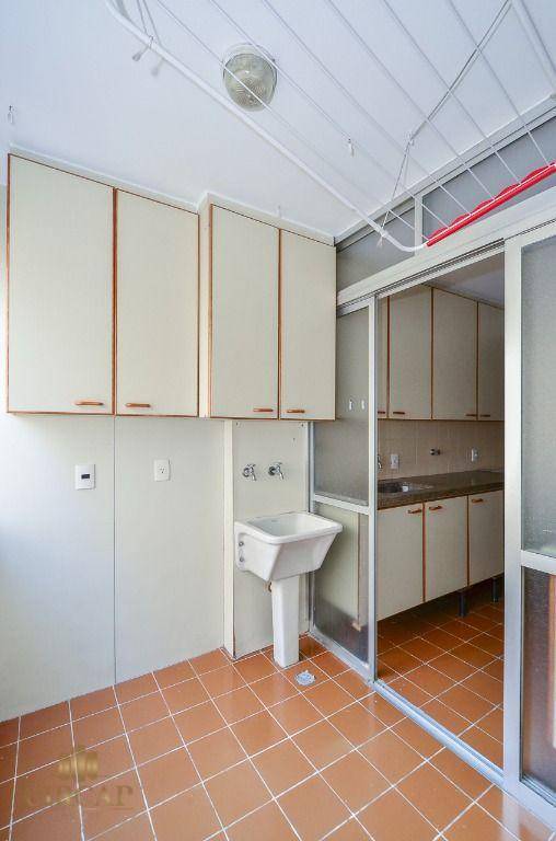 Apartamento à venda com 3 quartos, 114m² - Foto 8