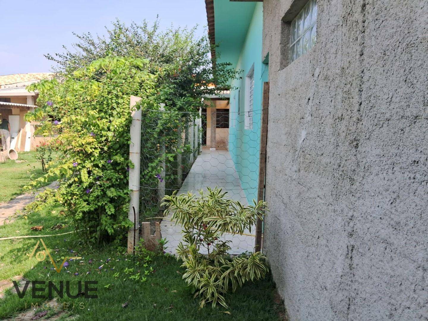 Casa à venda com 3 quartos, 250m² - Foto 43