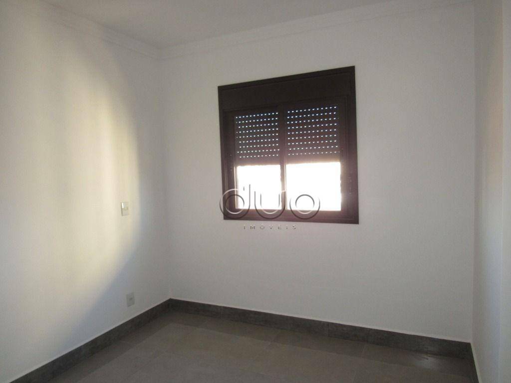 Apartamento para alugar com 3 quartos, 98m² - Foto 13