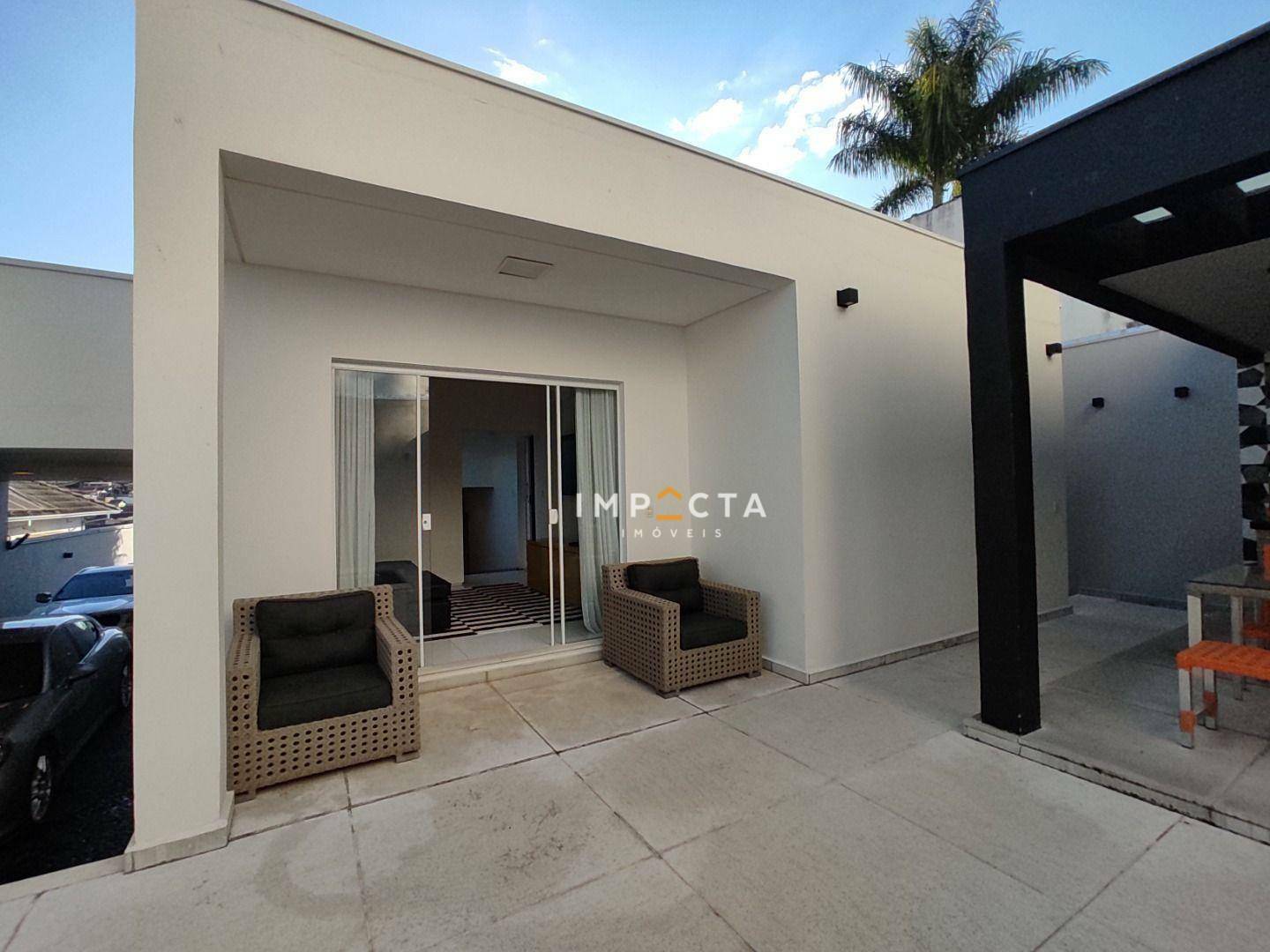 Casa à venda com 3 quartos, 300m² - Foto 52