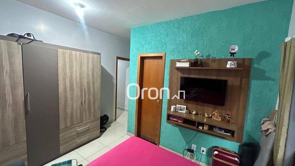 Sobrado à venda com 4 quartos, 300m² - Foto 4