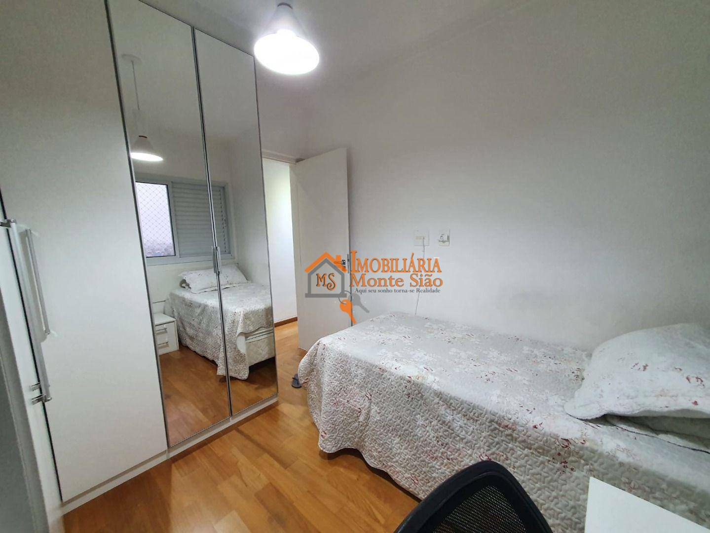 Apartamento à venda com 3 quartos, 80m² - Foto 17