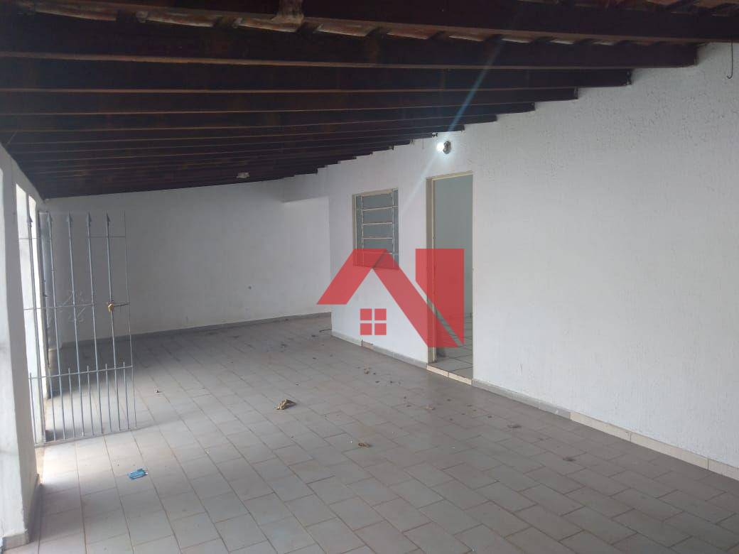 Casa à venda com 3 quartos, 110m² - Foto 5