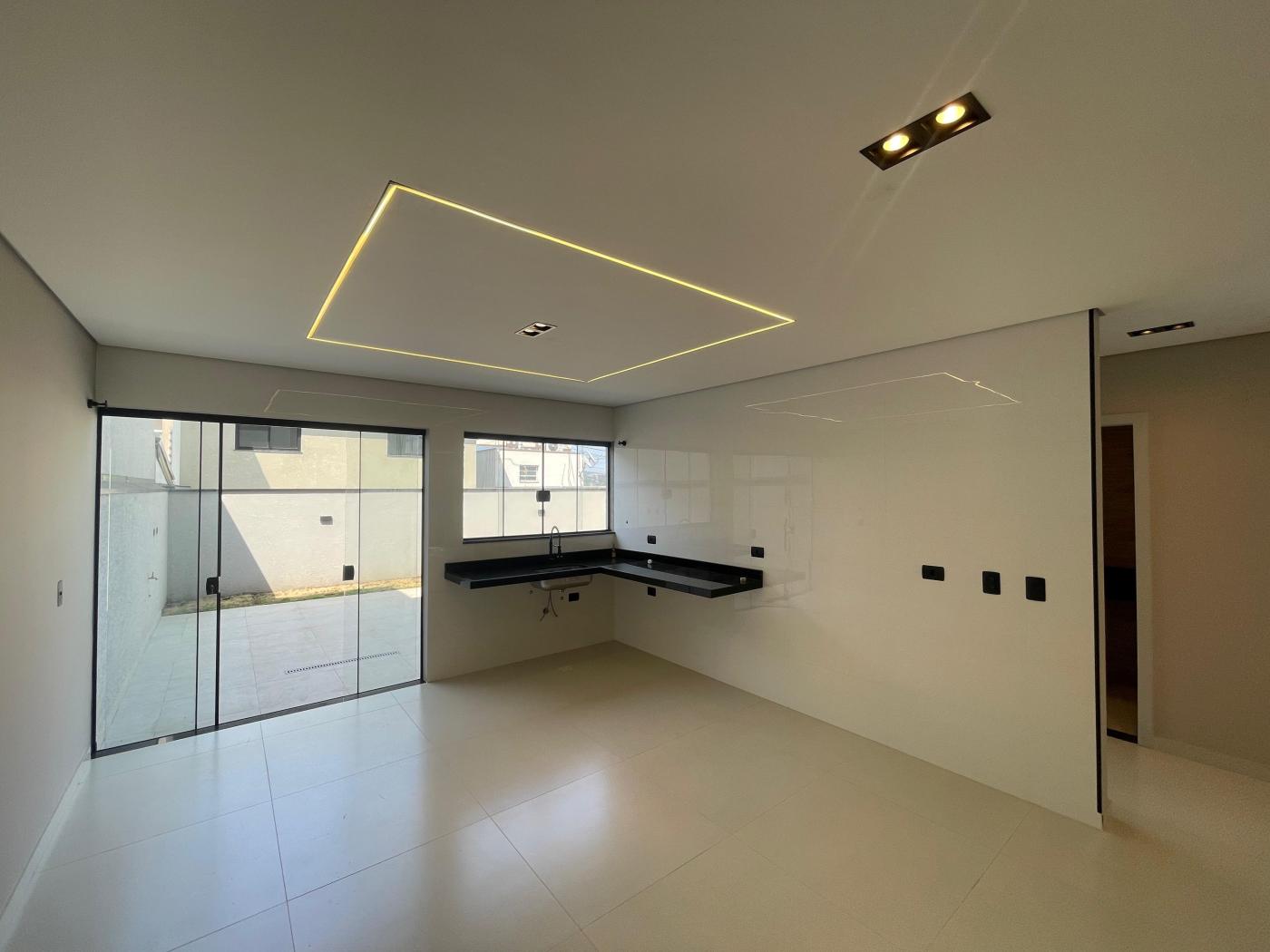 Casa à venda com 3 quartos, 137m² - Foto 7