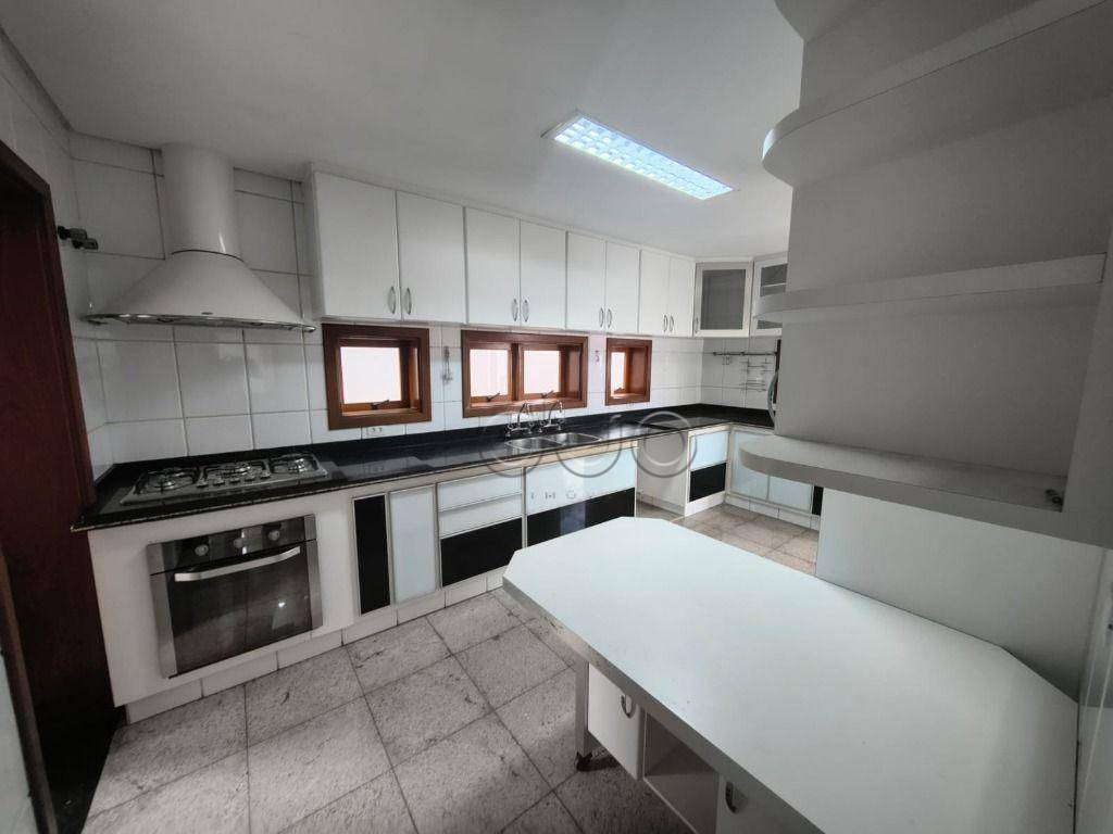 Casa de Condomínio para alugar com 3 quartos, 320m² - Foto 11