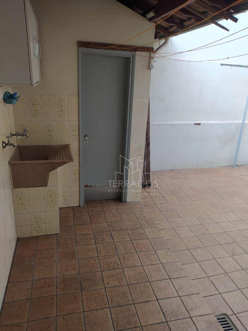 Casa à venda com 3 quartos, 143m² - Foto 15